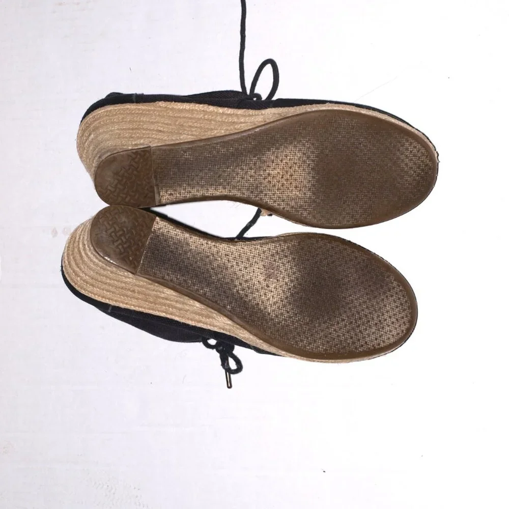 Toms Black Wedge Heel Lace Up Women Shoes Size 9.5